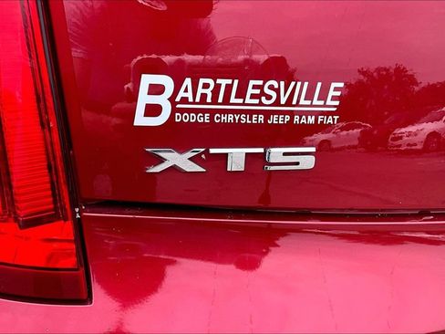Used 2013 Cadillac XTS Luxury w/ Driver Awareness Package FWD image 14