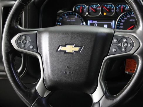 Used 2017 Chevrolet Silverado 2500 LTZ image 31