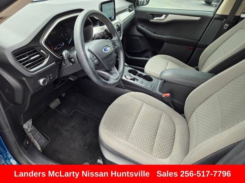 Used 2020 Ford Escape SE FWD image 17