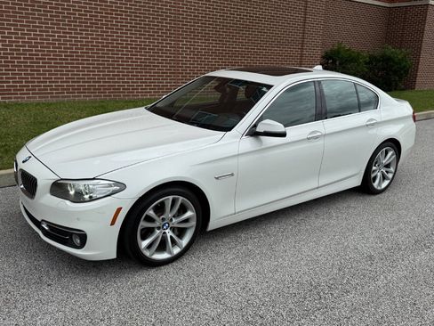 Used 2014 BMW 535i xDrive Sedan AWD/4WD image 2