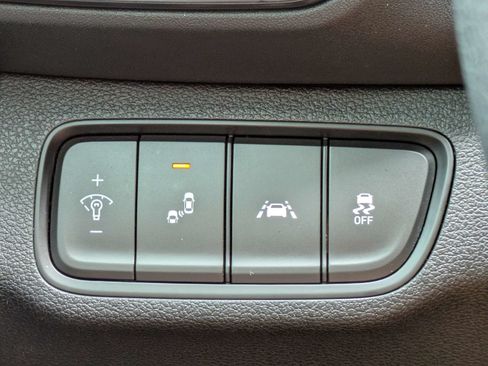 Used 2020 Hyundai Santa Fe SEL FWD image 29