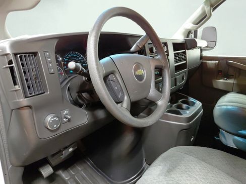 Used 2025 Chevrolet Express 2500 w/ Driver Convenience Package RWD image 25