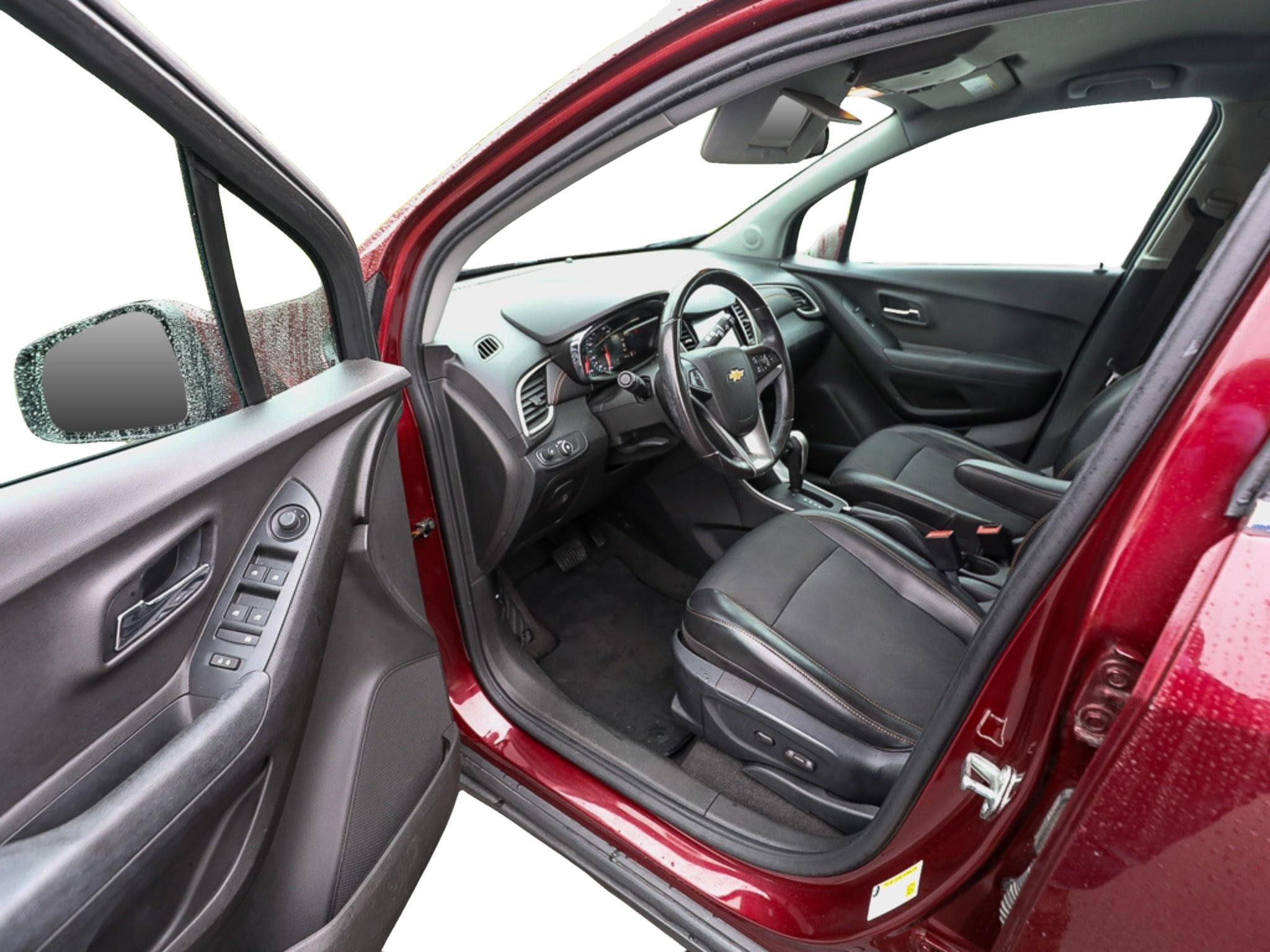 Used 2017 Chevrolet Trax LT w/ Driver Confidence Package AWD/4WD image 11