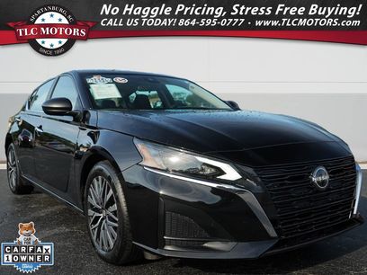 Used 2025 Nissan Altima 2.5 SV