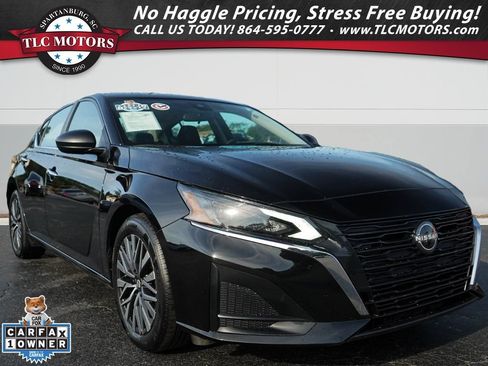 Used 2025 Nissan Altima 2.5 SV FWD image 1
