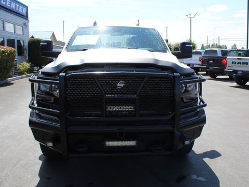 Used 2024 RAM 2500 Tradesman AWD/4WD image 10