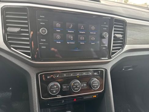 Certified 2023 Volkswagen Atlas SE w/ Panoramic Sunroof Package image 25