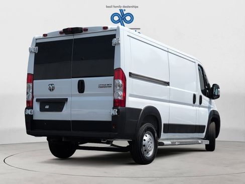 Used 2023 RAM ProMaster 2500 image 7