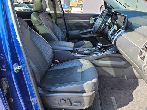 Used 2021 Kia Sorento SX image 17