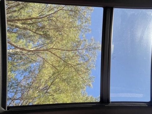 Used 2023 BMW X5 sDrive40i w/ M Sport Package image 24