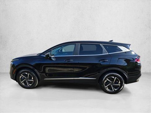 Used 2023 Kia Sportage LX AWD/4WD image 8