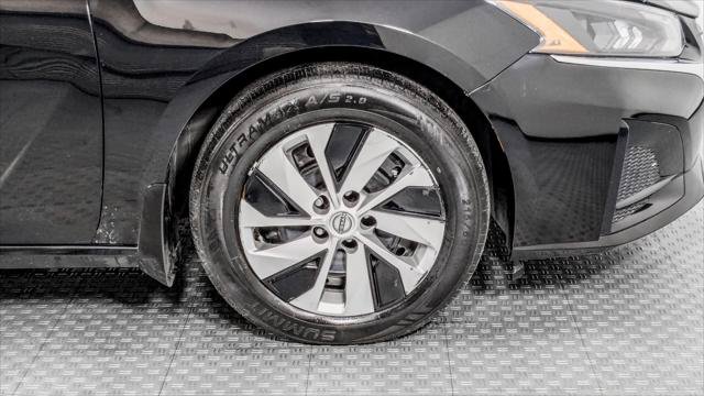Used 2024 Nissan Altima 2.5 S FWD image 36
