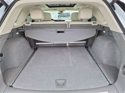 Used 2023 Cadillac XT5 Premium Luxury image 12