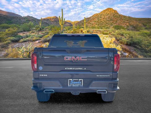 Used 2024 GMC Sierra 1500 Denali w/ Technology Package RWD image 5