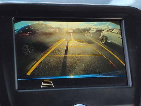 Used 2019 Chevrolet Equinox LT image 29