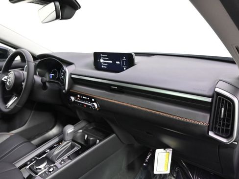 Used 2026 MAZDA CX-50 AWD 2.5 Hybrid w/ Premium Pkg image 15