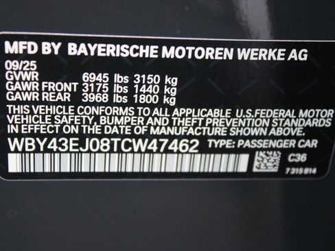 New 2026 BMW i7 eDrive50 w/ M Sport Package image 18
