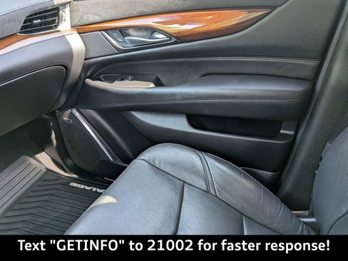 Used 2019 Cadillac Escalade Luxury RWD image 18