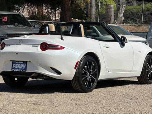 New 2026 MAZDA MX-5 Miata Grand Touring w/ Weather Package RWD image 4