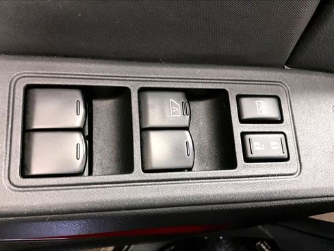 Used 2023 Nissan Frontier PRO-4X w/ Pro Convenience Package AWD/4WD image 32