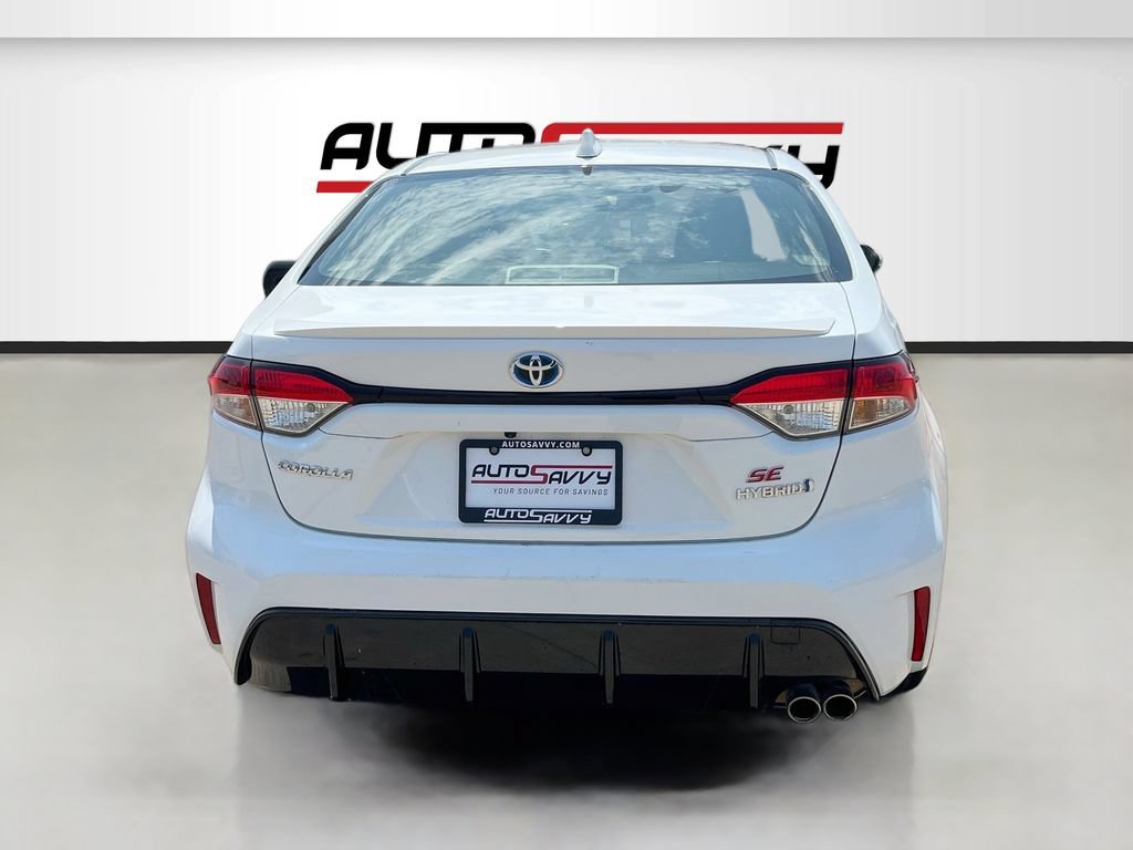 Used 2024 Toyota Corolla SE FWD image 6