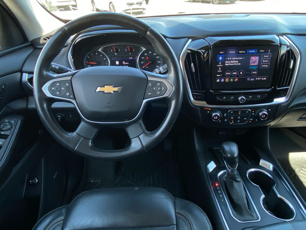 Used 2021 Chevrolet Traverse Premier w/ Redline Edition AWD/4WD image 19