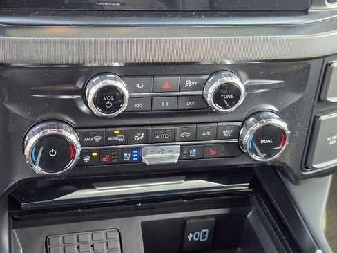 New 2026 Ford F350 Platinum w/ Tremor Off-Road Package image 22