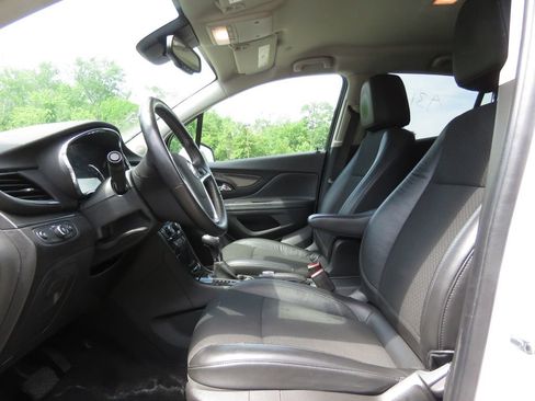 Used 2017 Buick Encore Preferred FWD image 10