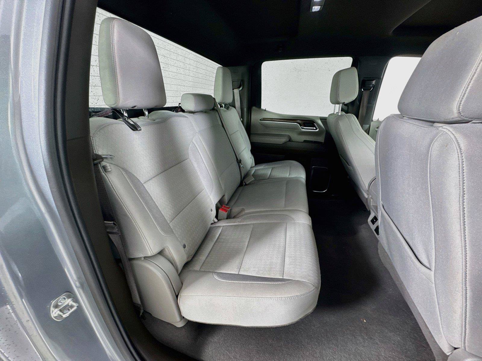 Used 2025 Chevrolet Silverado 1500 LT RWD image 26