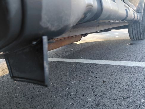 Used 2010 Ford Escape XLT image 8