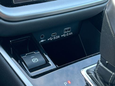 Certified 2024 Subaru Outback Onyx Edition image 13