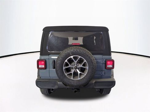Used 2024 Jeep Wrangler Sport S image 6