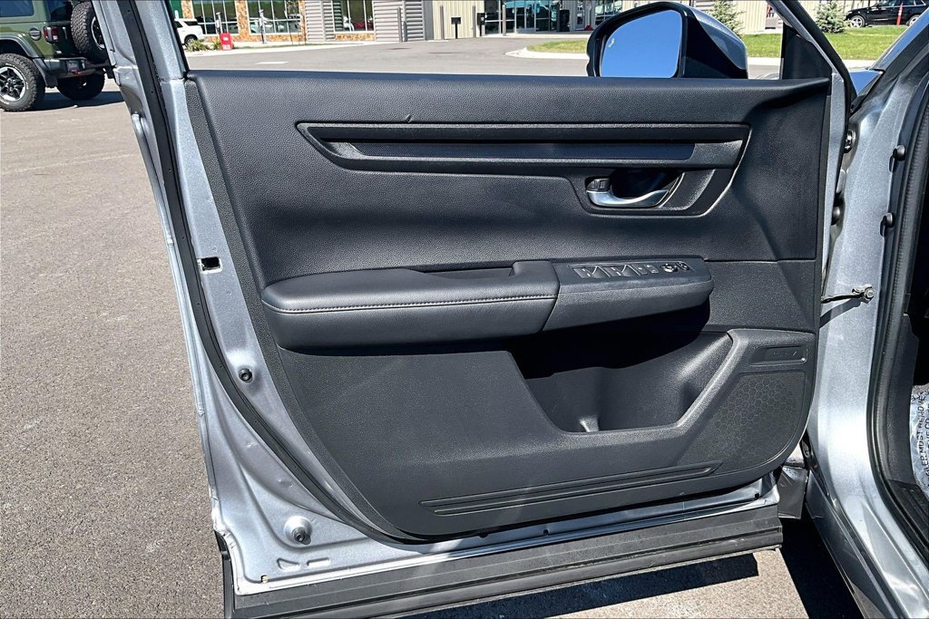 Used 2023 Honda CR-V EX image 23