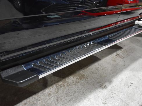 Used 2020 Ford F350 Lariat w/ Lariat Ultimate Package image 9