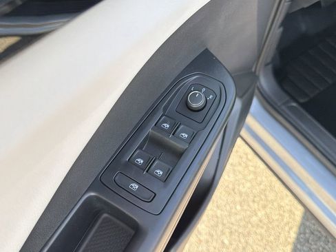 New 2026 Volkswagen Taos S image 22