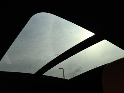 Certified 2025 BMW X4 xDrive30i image 22