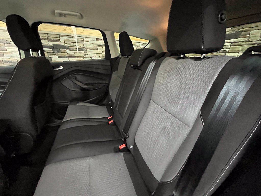 Used 2019 Ford Escape SE AWD/4WD image 34