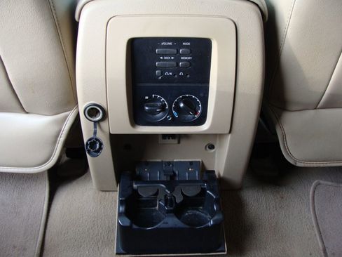 Used 2006 Ford Expedition Eddie Bauer AWD/4WD image 15