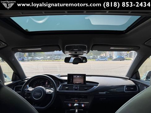 Used 2016 Audi RS 7 Prestige w/ Driver Assistance Package image 19