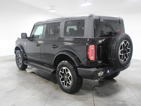 New 2025 Ford Bronco Outer Banks image 6