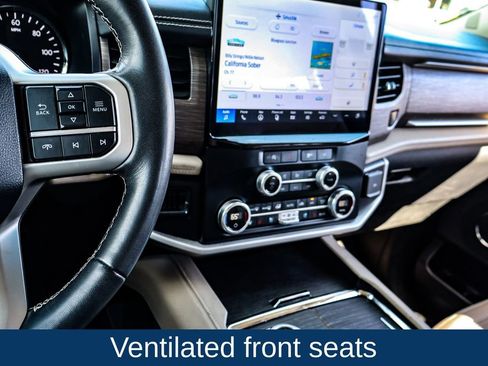 Used 2024 Ford Expedition Max Limited image 30