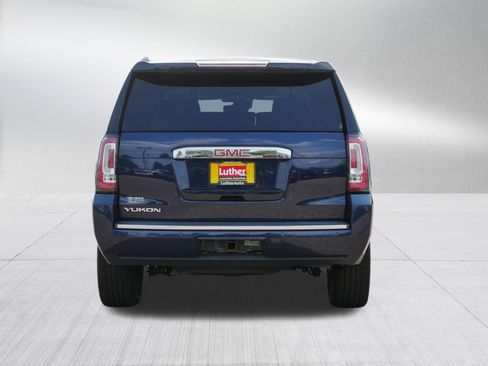 Used 2018 GMC Yukon Denali w/ Denali Ultimate Package AWD/4WD image 6