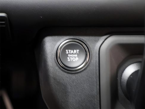 New 2025 Land Rover Defender 110 S image 21