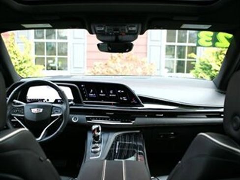 Used 2023 Cadillac Escalade Sport image 28