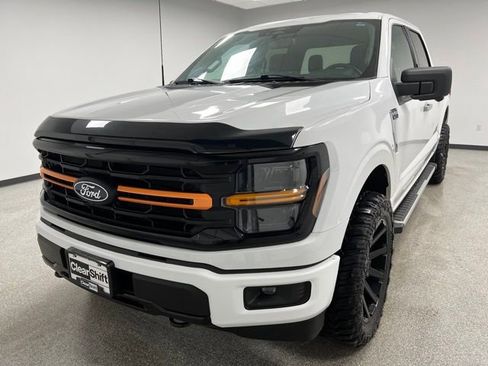 Used 2024 Ford F150 XLT w/ Tow/Haul Package image 4