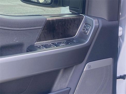 New 2026 Ford F350 Lariat w/ Chrome Package image 14