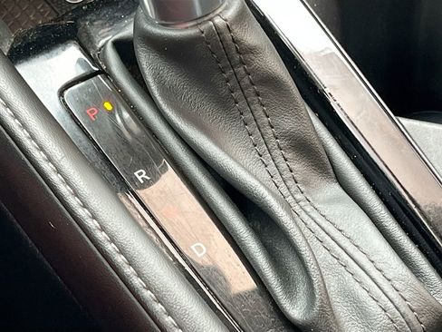 Used 2024 Honda Accord Touring image 17