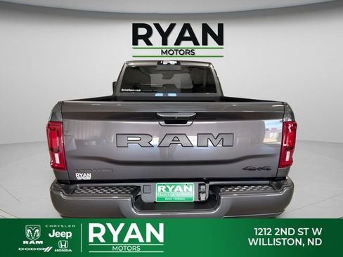 New 2026 RAM 2500 Laramie AWD/4WD image 11