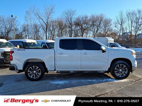 Certified 2022 Chevrolet Silverado 1500 LT image 9