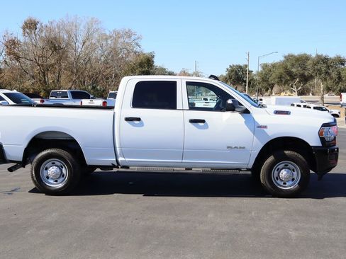 Used 2022 RAM 2500 Tradesman image 9